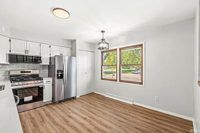 $309,900 | 24278 Elmhurst Drive, Elkhart, IN 46517