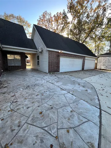 $679,900 | 11966 White Oak Landing, Conroe, TX 77385