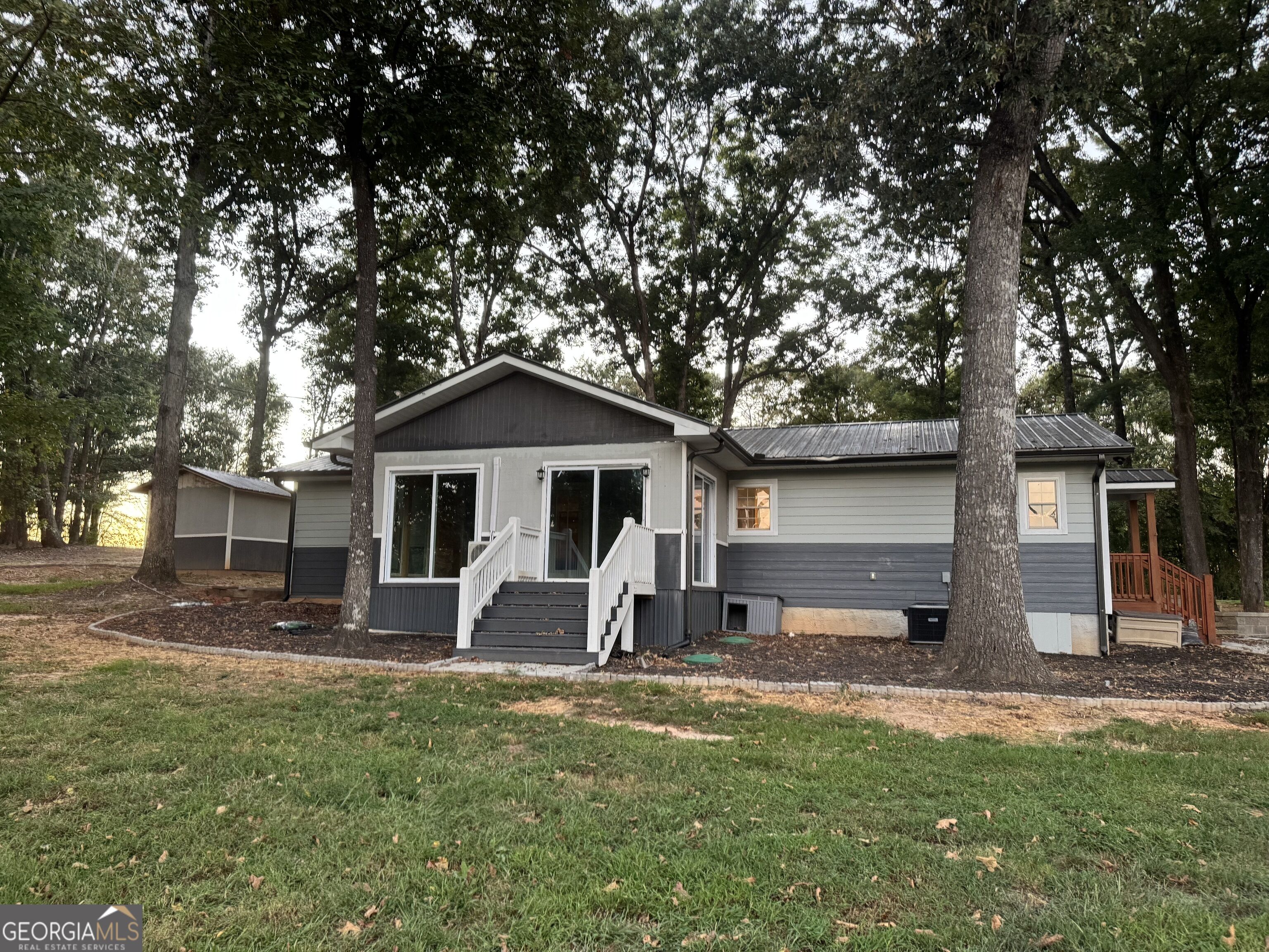 1595 North Fairview Road Lavonia, GA 30553 - Photo 2 of 3 Gallery Image 2