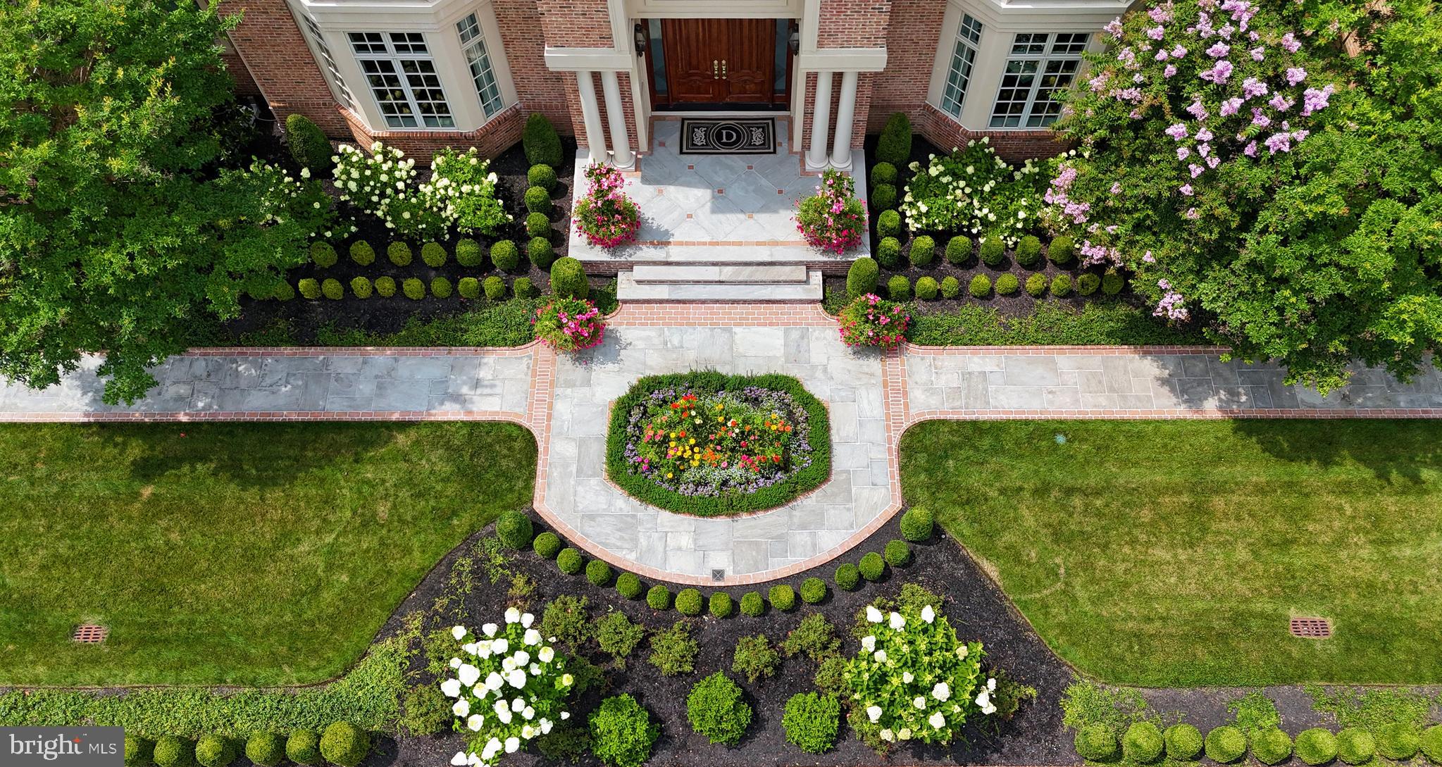 5 Knowles Creek Road New Hope, PA 18938 - Photo 11 of 150 Immaculate Landscaping