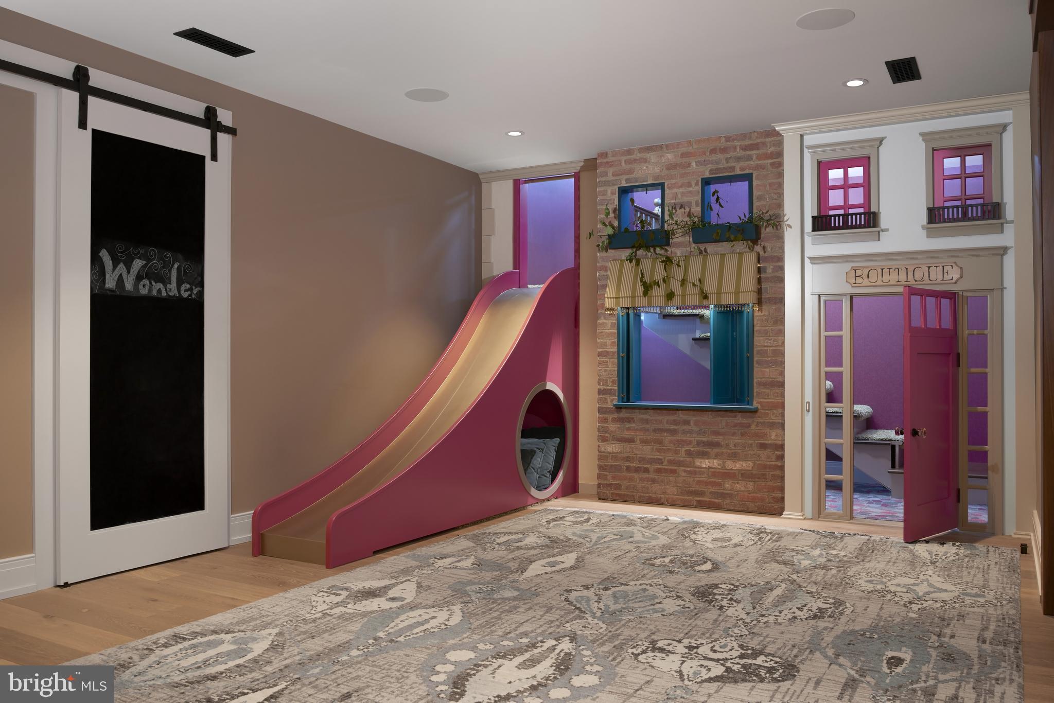 5 Knowles Creek Road New Hope, PA 18938 - Photo 143 of 150 Two Story Doll House