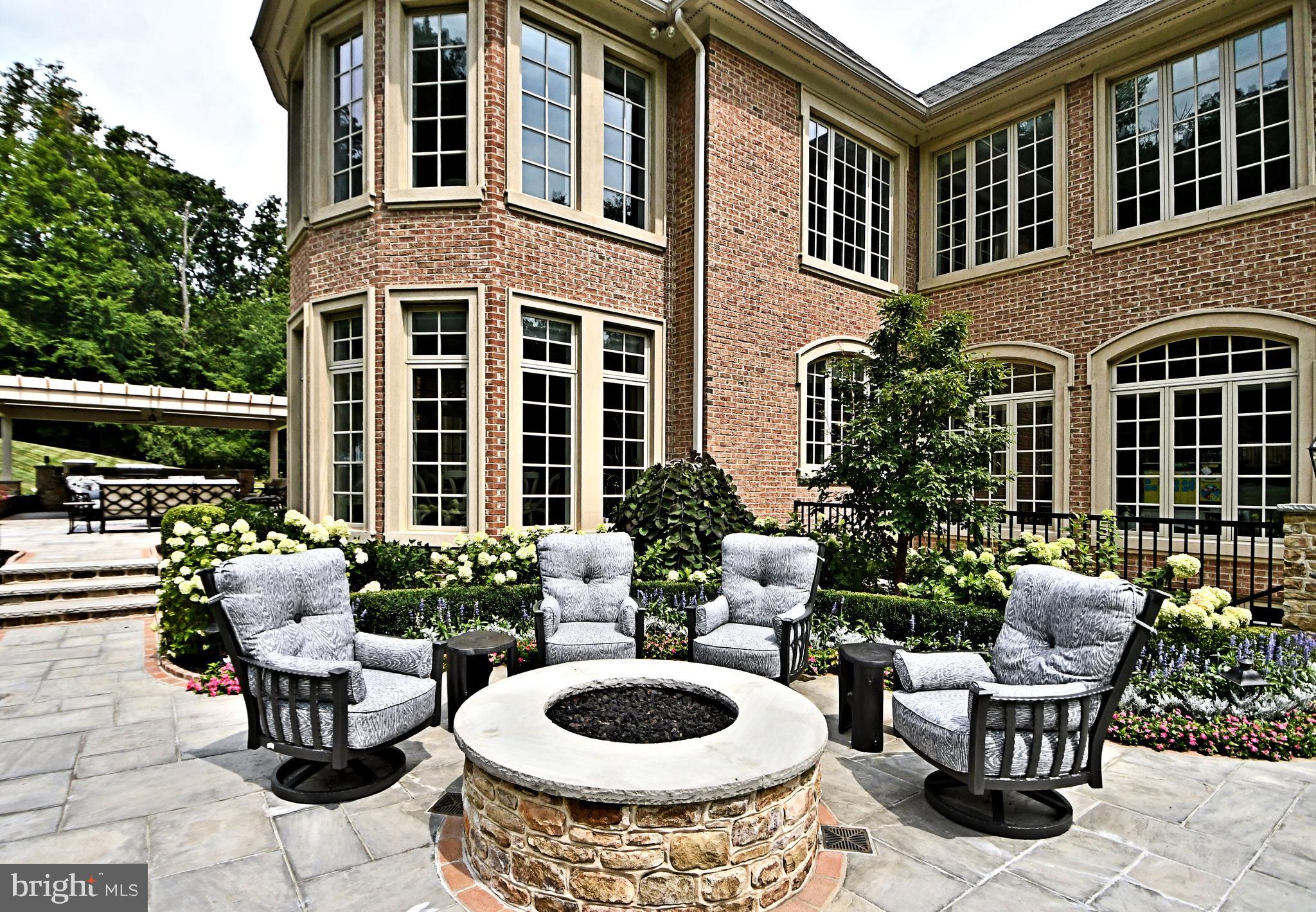 5 Knowles Creek Road New Hope, PA 18938 - Photo 17 of 150 Gas Firepit