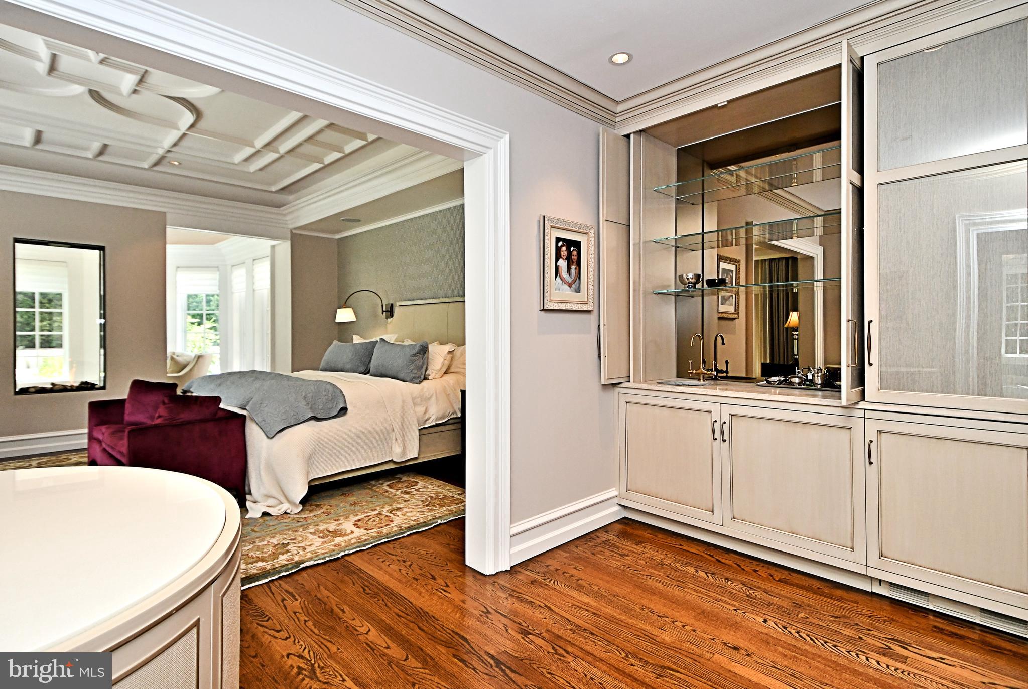 5 Knowles Creek Road New Hope, PA 18938 - Photo 75 of 150 Entry to Primary Suite w/ Coffee Bar