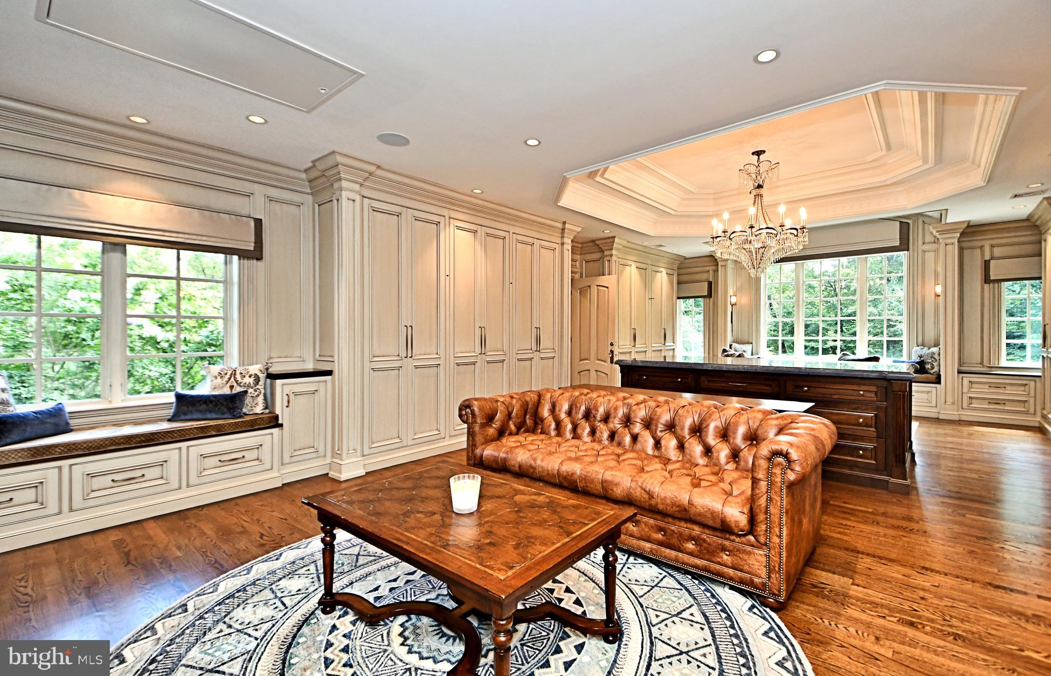 5 Knowles Creek Road New Hope, PA 18938 - Photo 88 of 150 660 Sq. Ft Primary Closet Main Area