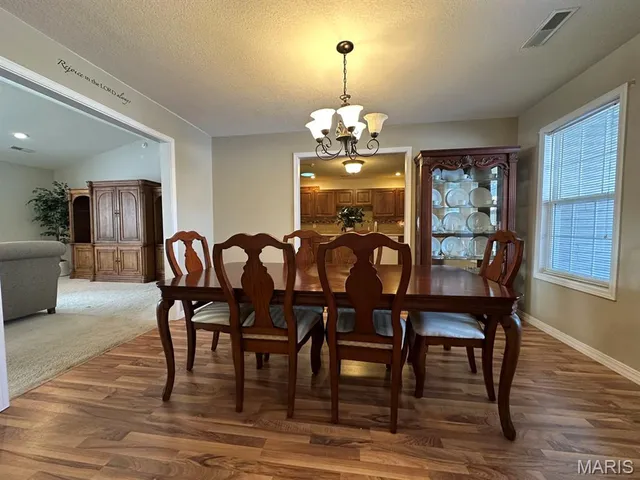 $279,000 | 108 Lillian Avenue, Dexter, MO 63841