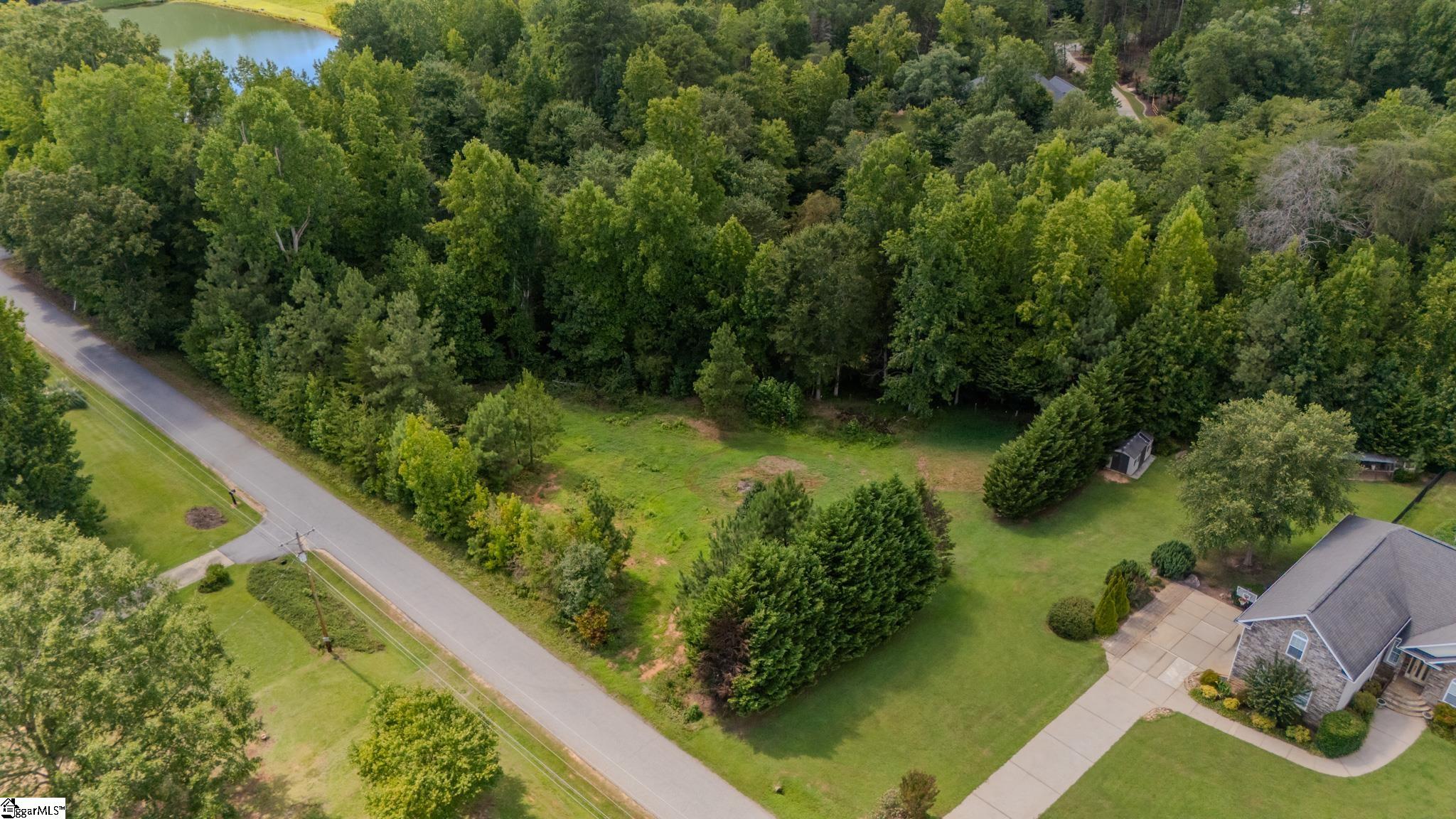 217 Richardson Road Simpsonville, SC 29680 - Photo 8 of 12 Gallery Image 8