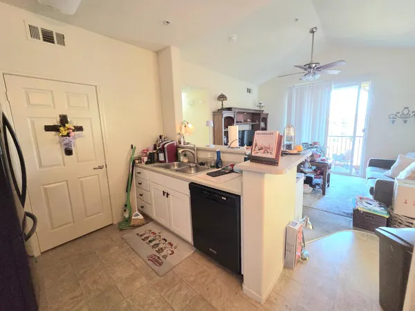 $305,109 | 1211 Whitney Ranch Parkway, Unit 1037, Rocklin, CA 95765