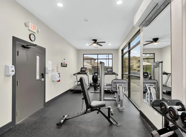 $295,000 | 1211 Whitney Ranch Parkway, Unit 1037, Rocklin, CA 95765