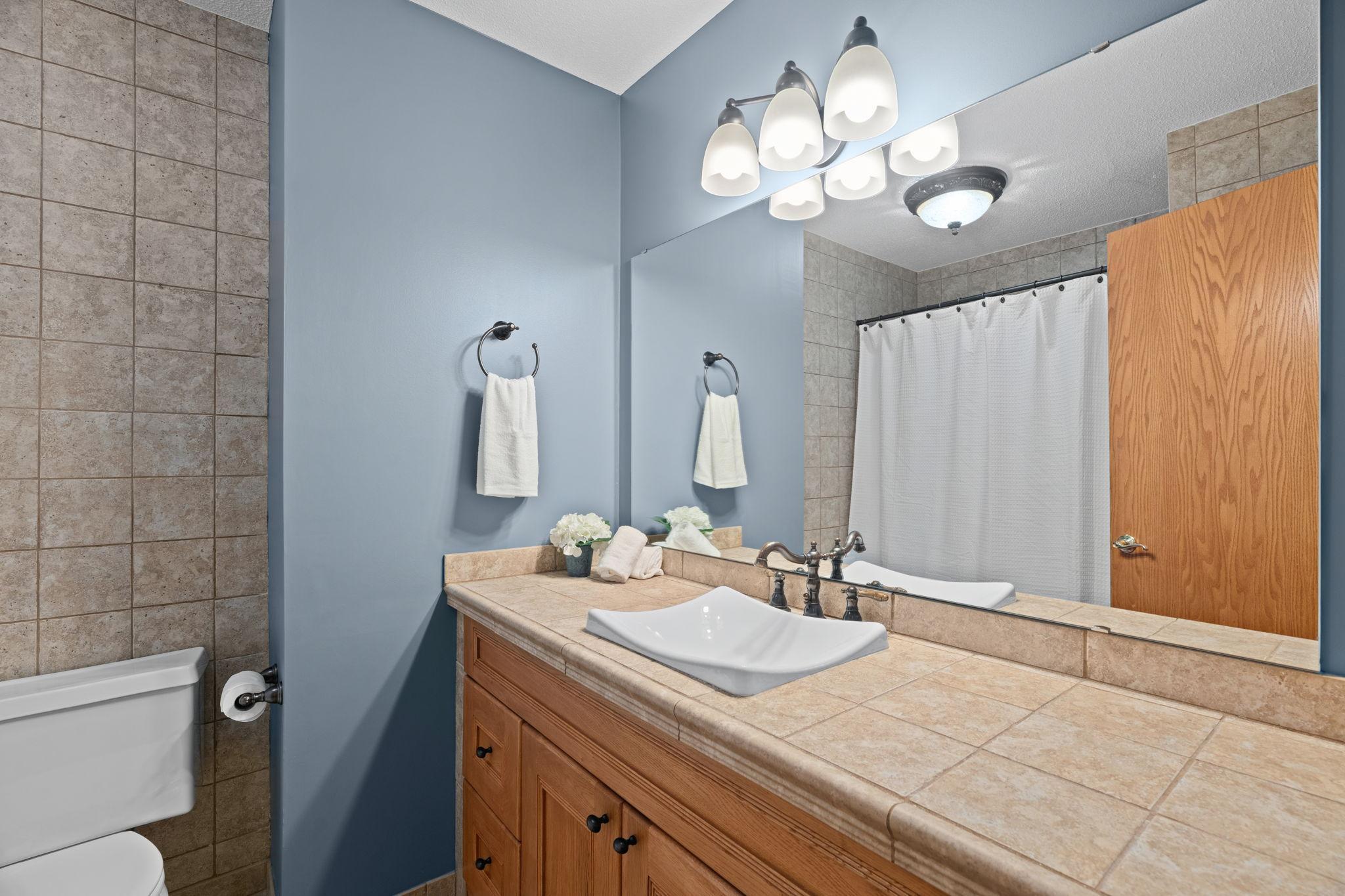 18208 Valley View Road Eden Prairie, MN 55346 - Photo 19 of 42 Gallery Image 19