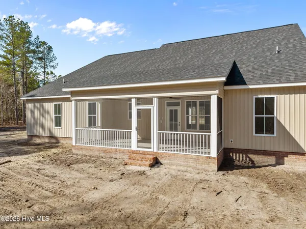 $458,600 | 456 Eagle Trace Drive, Blounts Creek, NC 27814