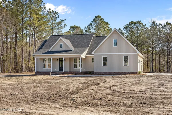 $458,600 | 456 Eagle Trace Drive, Blounts Creek, NC 27814
