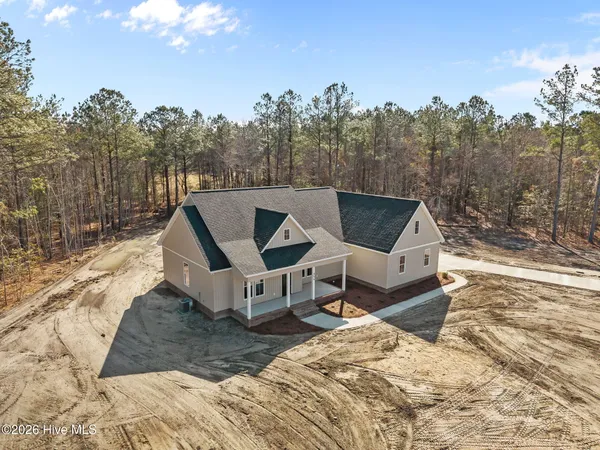 $458,600 | 456 Eagle Trace Drive, Blounts Creek, NC 27814