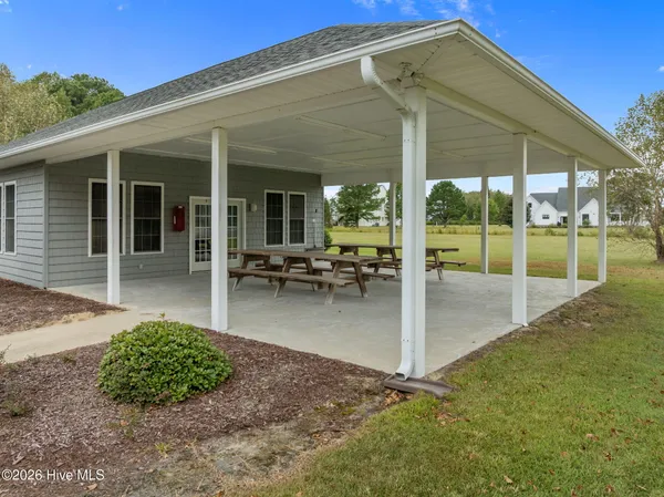 $458,600 | 456 Eagle Trace Drive, Blounts Creek, NC 27814