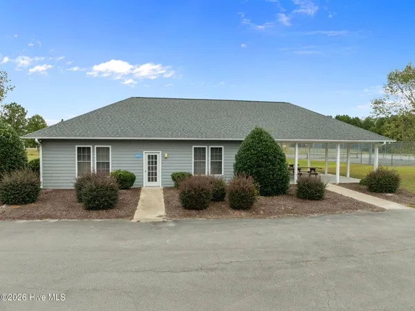 $458,600 | 456 Eagle Trace Drive, Blounts Creek, NC 27814