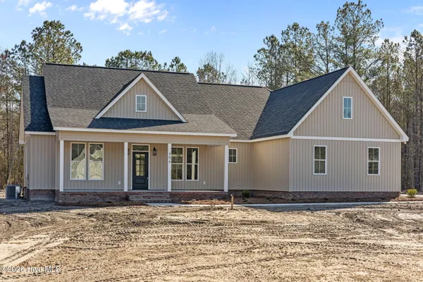 $458,600 | 456 Eagle Trace Drive, Blounts Creek, NC 27814