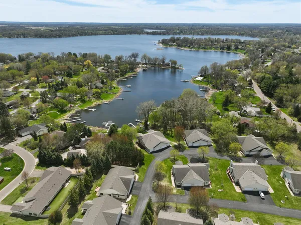 $414,900 | 13451 Pine View Lane, Lindstrom, MN 55045