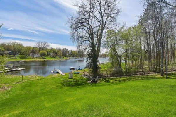 $414,900 | 13451 Pine View Lane, Lindstrom, MN 55045