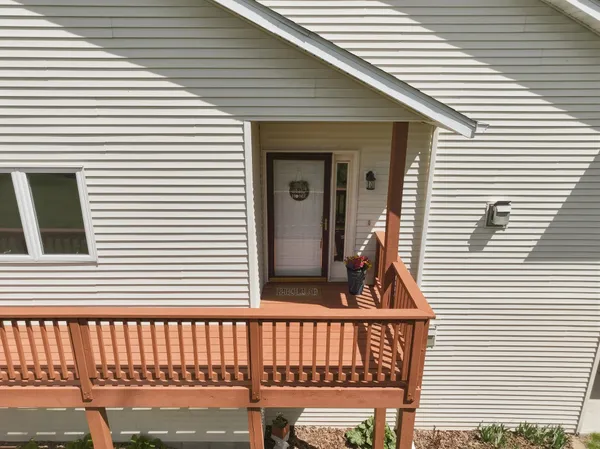 $414,900 | 13451 Pine View Lane, Lindstrom, MN 55045