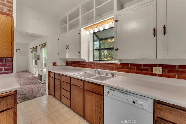 $389,900 | 550 Bayles Avenue, Red Bluff, CA 96080
