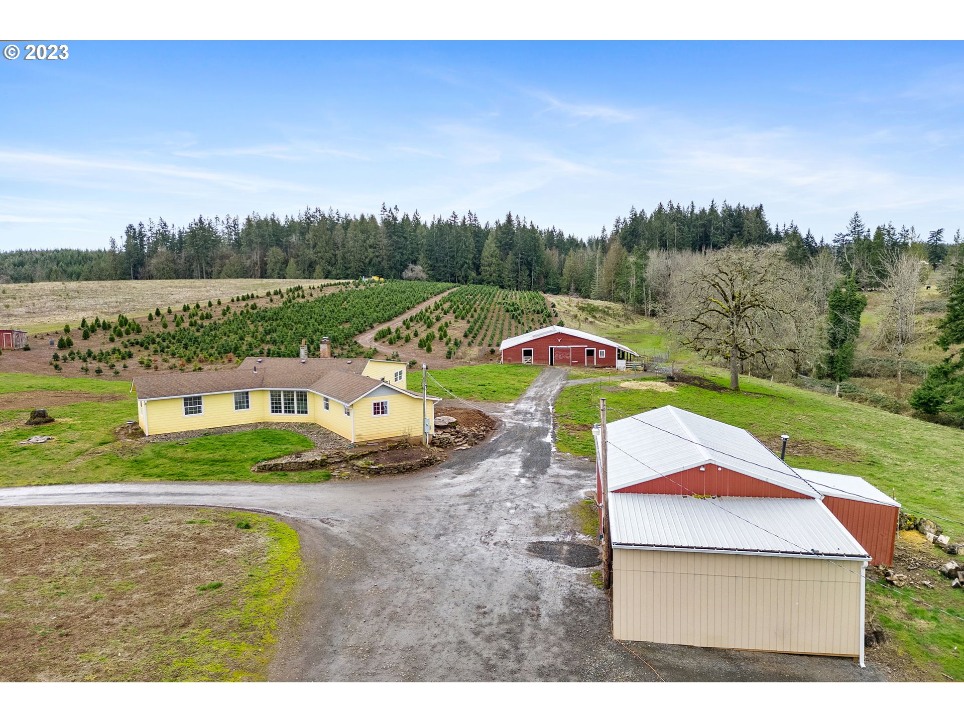 15750 South Pierce Road Molalla, OR 97038 - Photo 1 of 48 Gallery Image 1