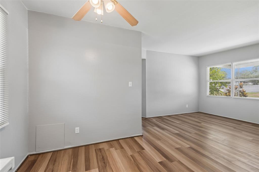 11136 104th Street Largo, FL 33773 - Photo 13 of 24