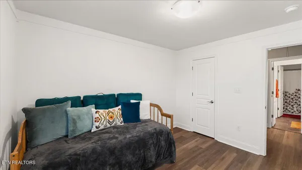 $1,000,000 | 1809 Cascade Falls Lane, Knoxville, TN 37931