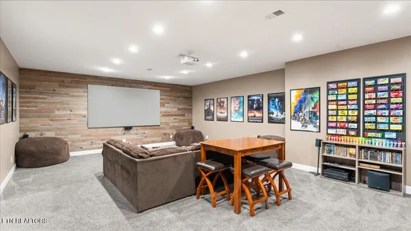 $1,000,000 | 1809 Cascade Falls Lane, Knoxville, TN 37931