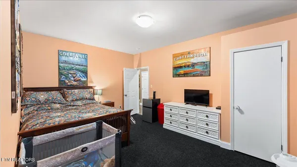 $1,000,000 | 1809 Cascade Falls Lane, Knoxville, TN 37931