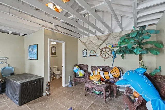 $1,199,900 | 2025 Grandview Drive, Greenbrier, TN 37073