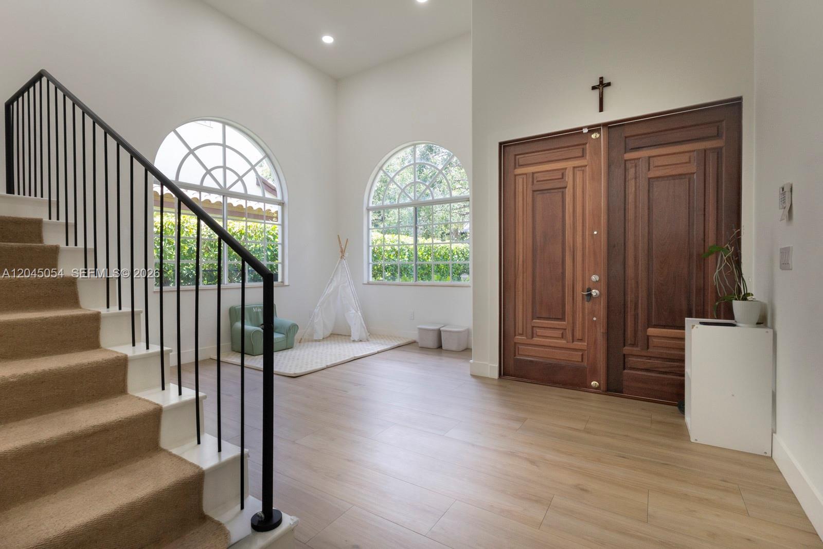 3908 Anderson Road Coral Gables, FL 33134 - Photo 5 of 25