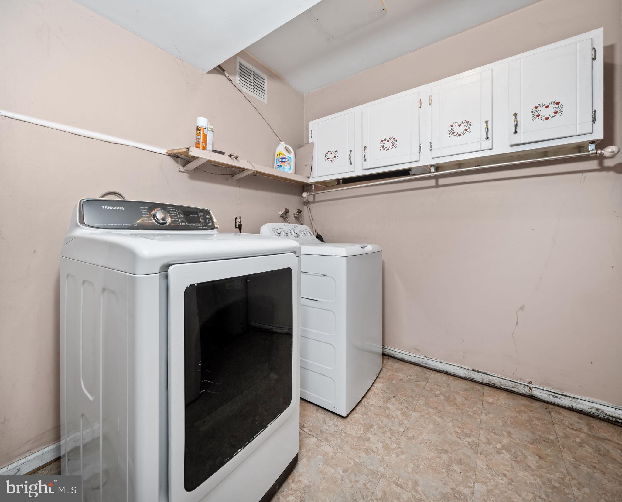1023 Old Telegraph Road Warwick, MD 21912 - Photo 15 of 20 a utility room with dryer and washer