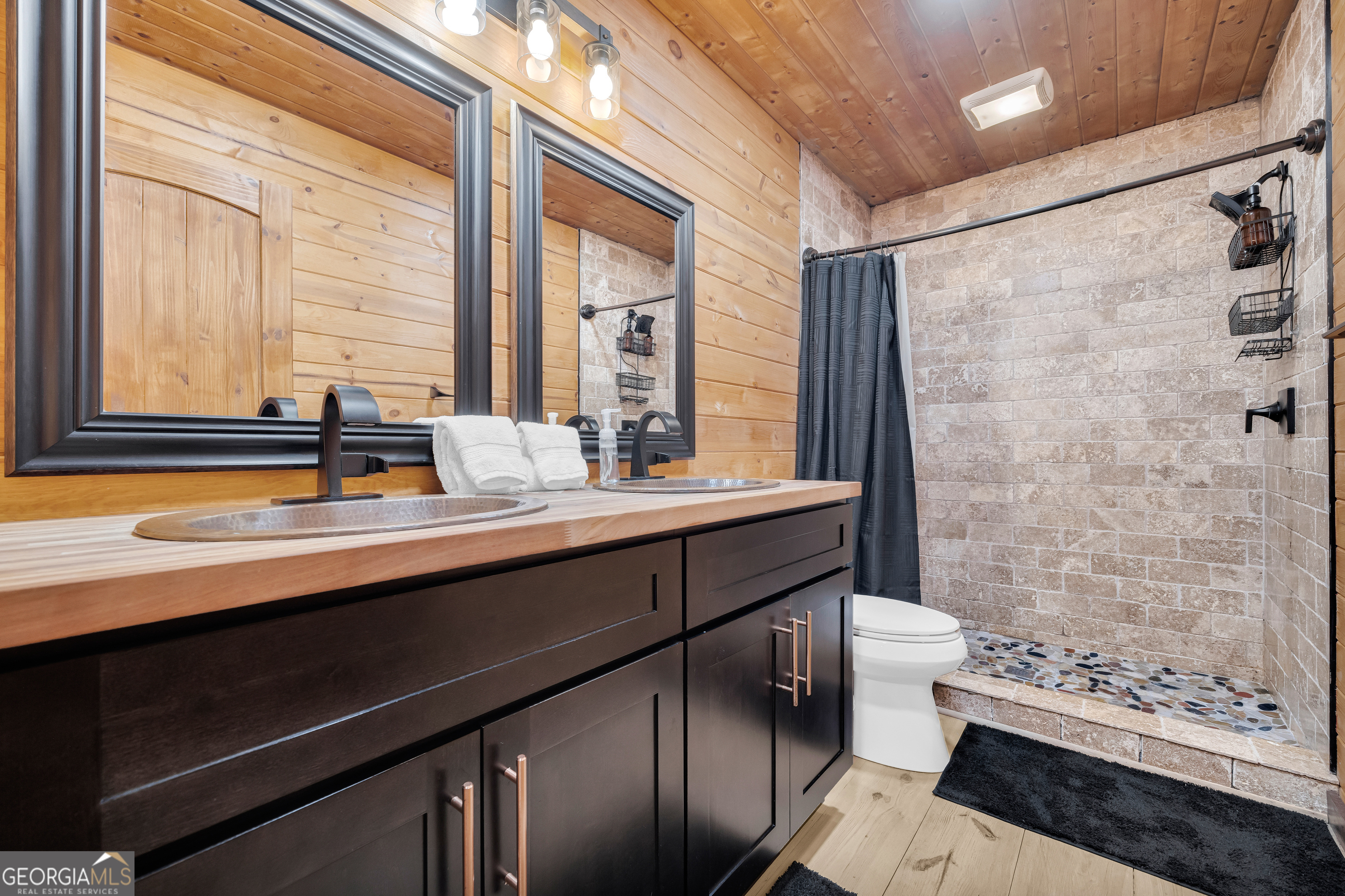 962 Tugaloo State Park Road Lavonia, GA 30553 - Photo 40 of 96