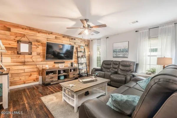 $385,000 | 21 Pine Forest Drive, Bluffton, SC 29910
