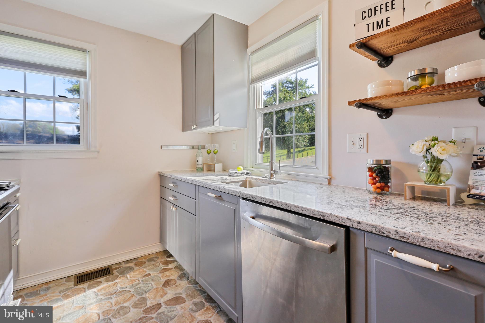 3349 Acton Road Parkville, MD 21234 - Photo 13 of 40 Gallery Image 13