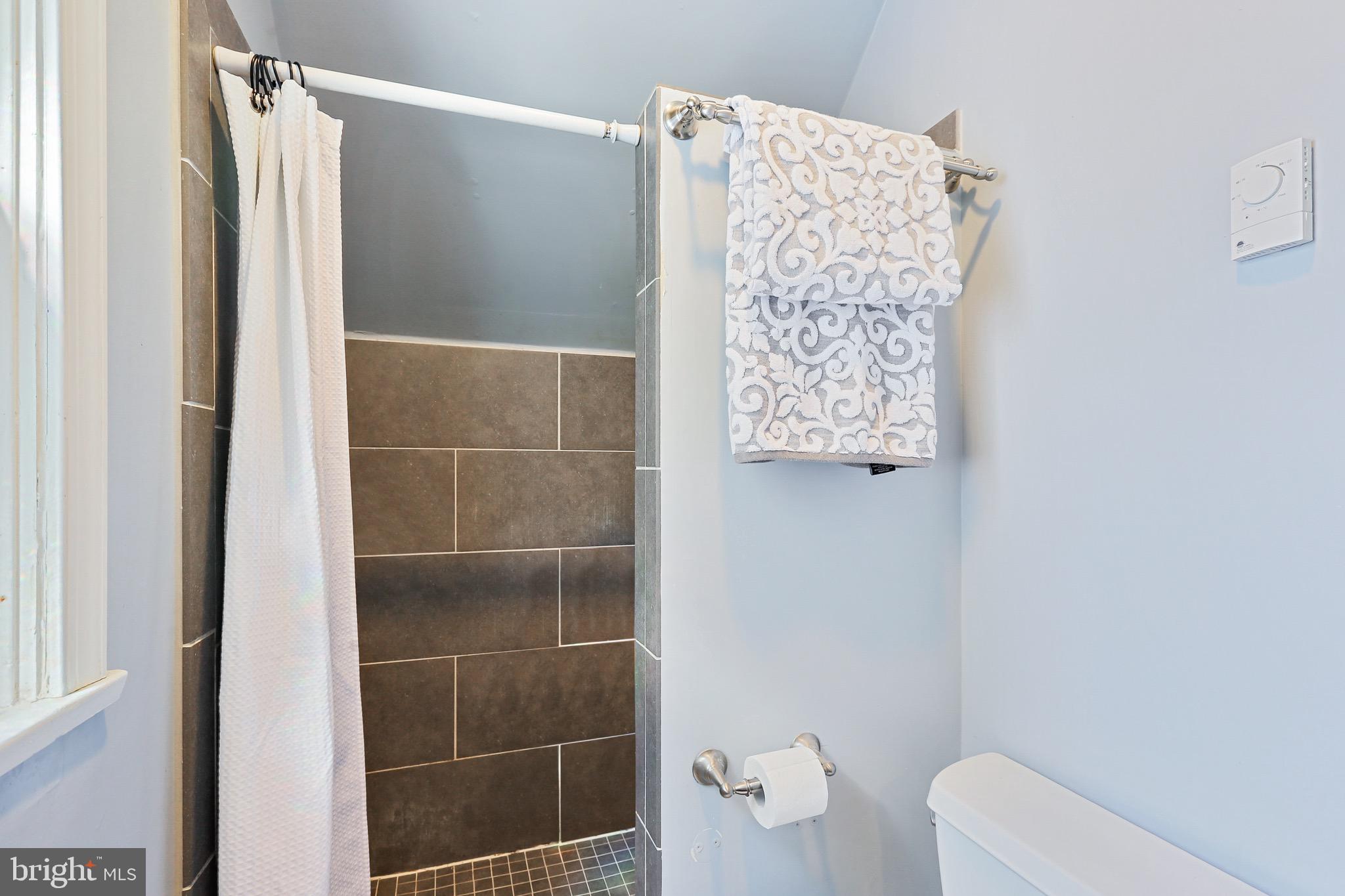 3349 Acton Road Parkville, MD 21234 - Photo 25 of 40 Gallery Image 25