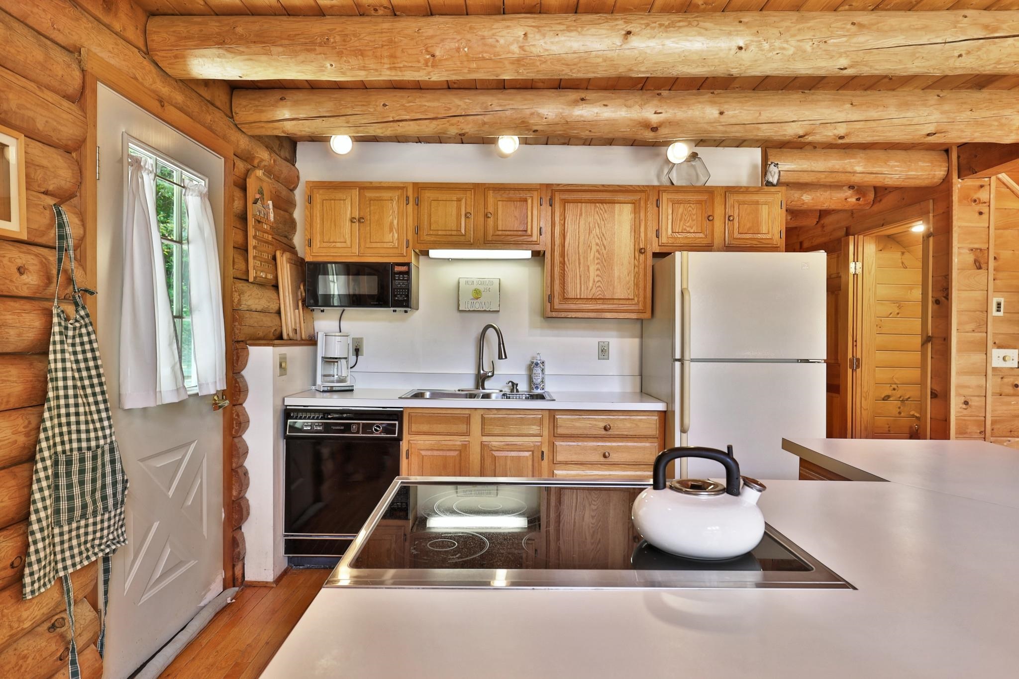 853 South Hill Road Pittsfield, VT 05762 - Photo 3 of 53