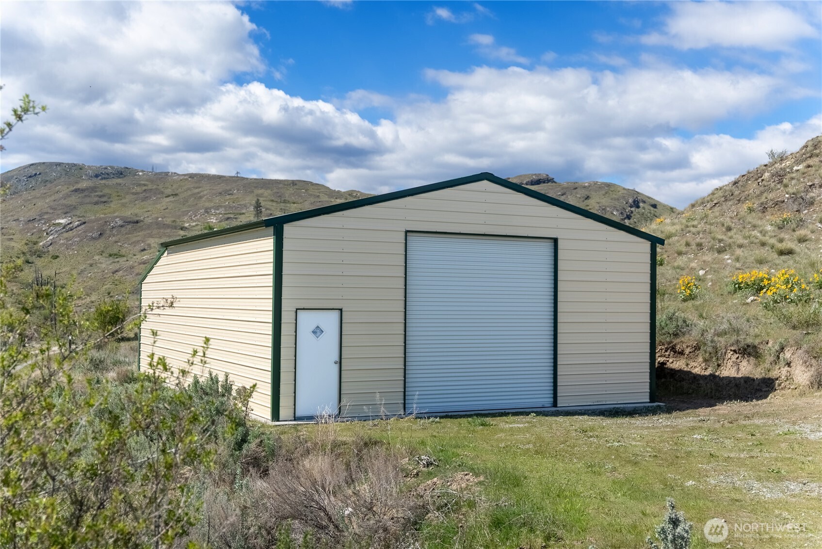 26 Alkali Lake Road Riverside, WA 98849 - Photo 7 of 31