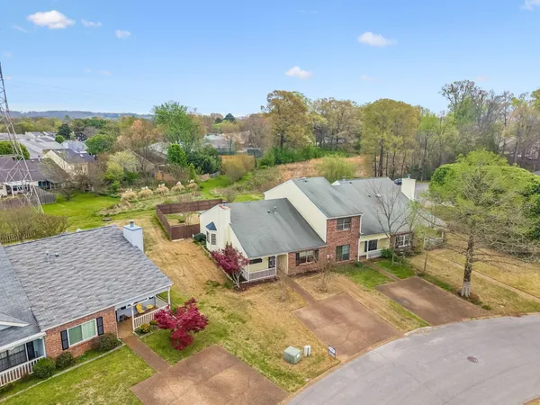 $275,000 | 6565 Hickory Meadow Drive, Chattanooga, TN 37421