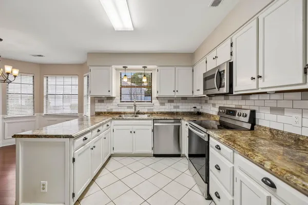 $275,000 | 6565 Hickory Meadow Drive, Chattanooga, TN 37421