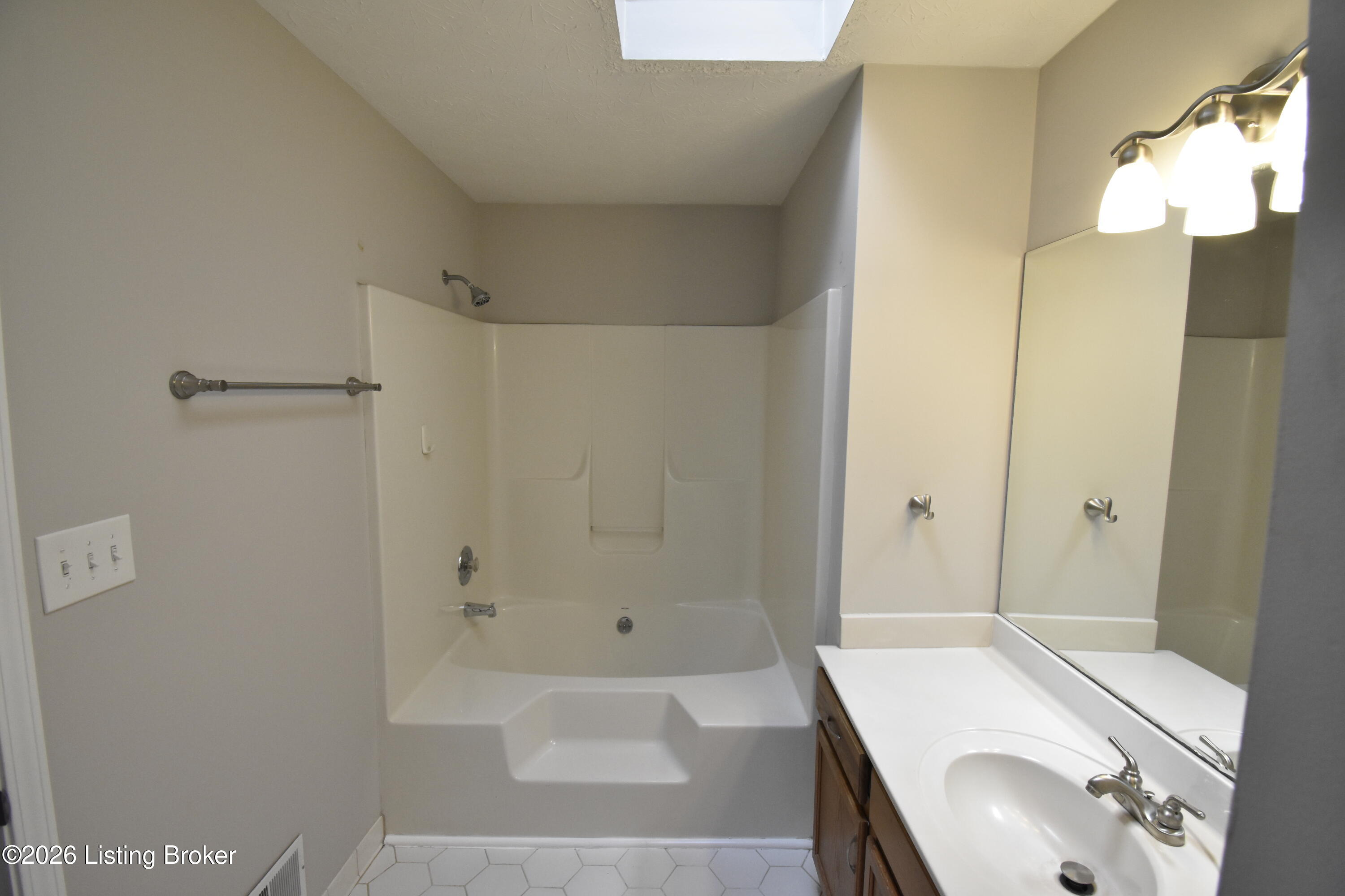10306 Vantage Road Jeffersontown, KY 40299 - Photo 16 of 29 #16