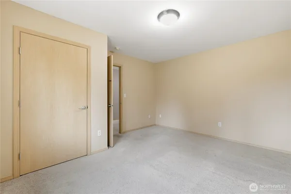 $775,000 | 10153 67th Avenue East, Puyallup, WA 98373