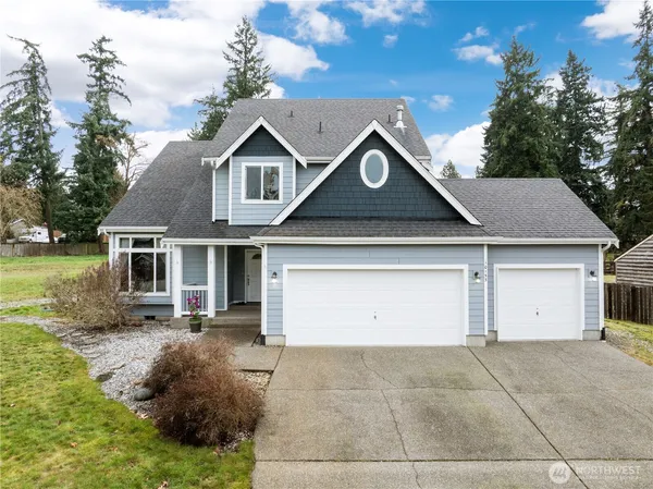 $775,000 | 10153 67th Avenue East, Puyallup, WA 98373