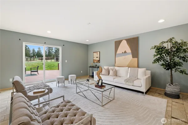 $775,000 | 10153 67th Avenue East, Puyallup, WA 98373