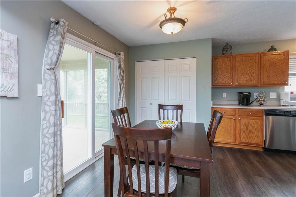 1297 Silver Ridge Lane Brownsburg, IN 46112 - Photo 10 of 26 Gallery Image 10