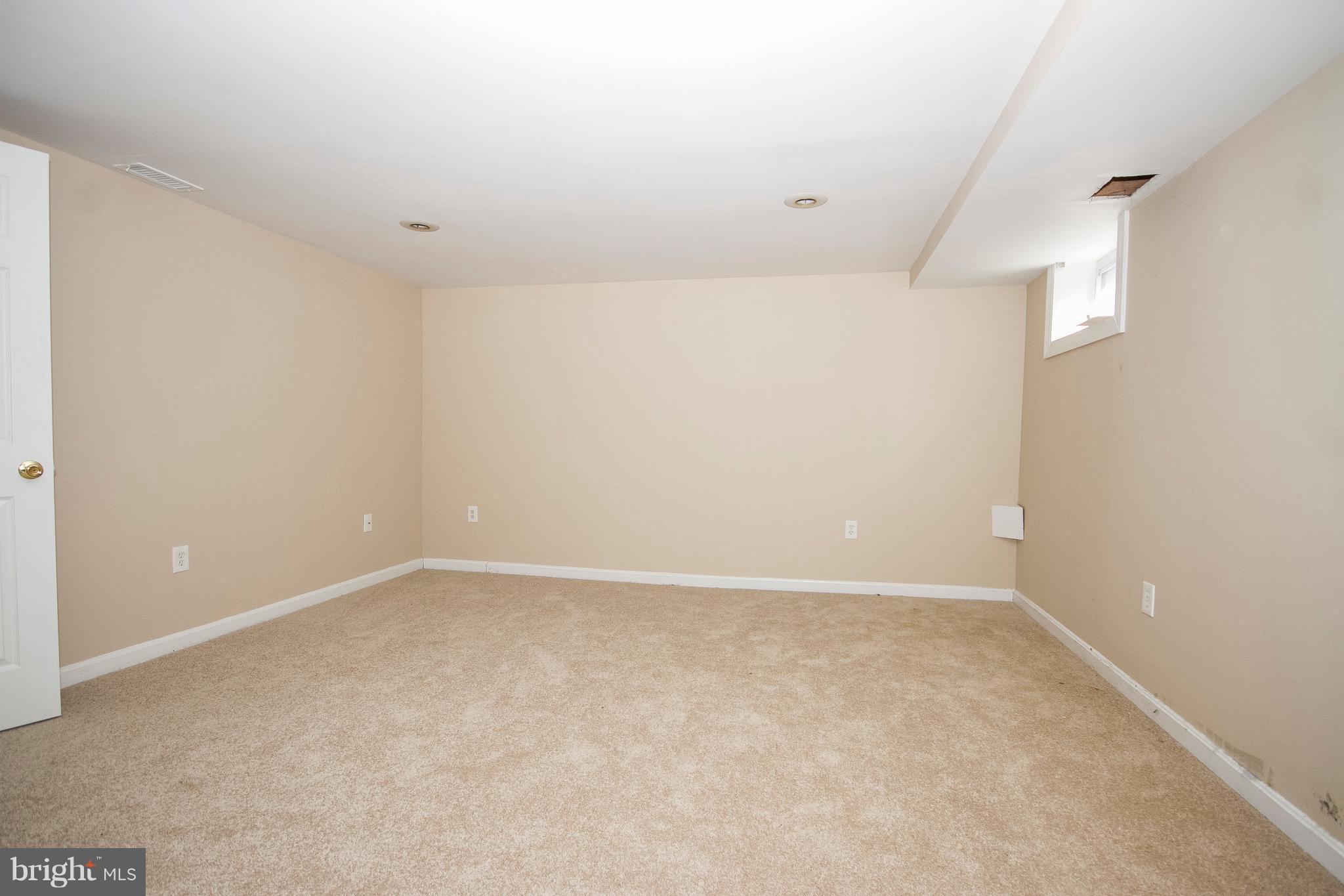 254 Blakeney Road Baltimore, MD 21228 - Photo 8 of 16 Basement
