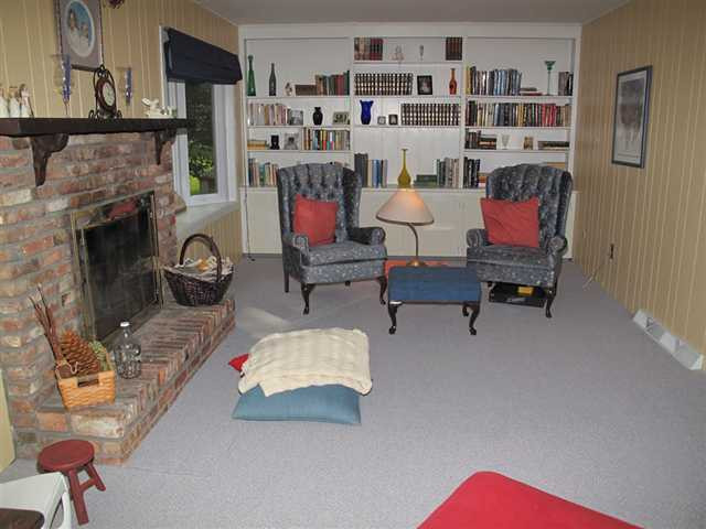 1255 Lock 7 Road Niskayuna, NY 12309 - Photo 4 of 12 Photo 4