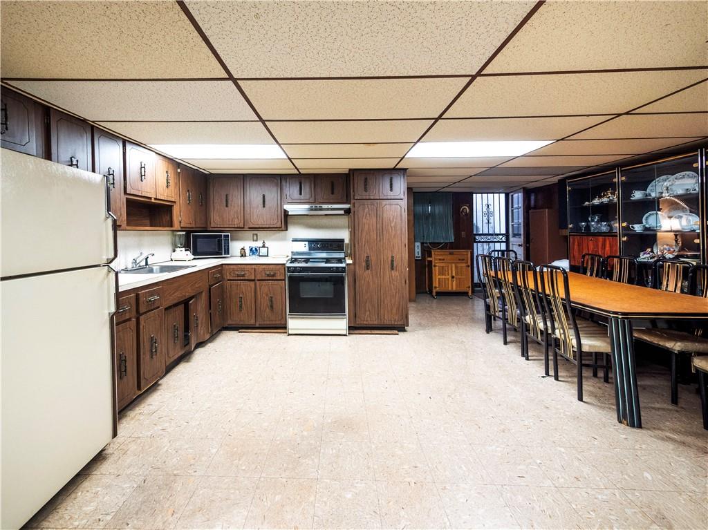 1325 Dahill Road Brooklyn, NY 11204 - Photo 22 of 27