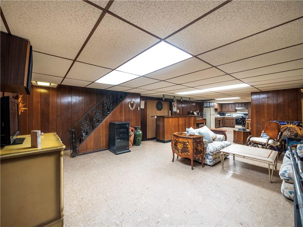 1325 Dahill Road Brooklyn, NY 11204 - Photo 23 of 27