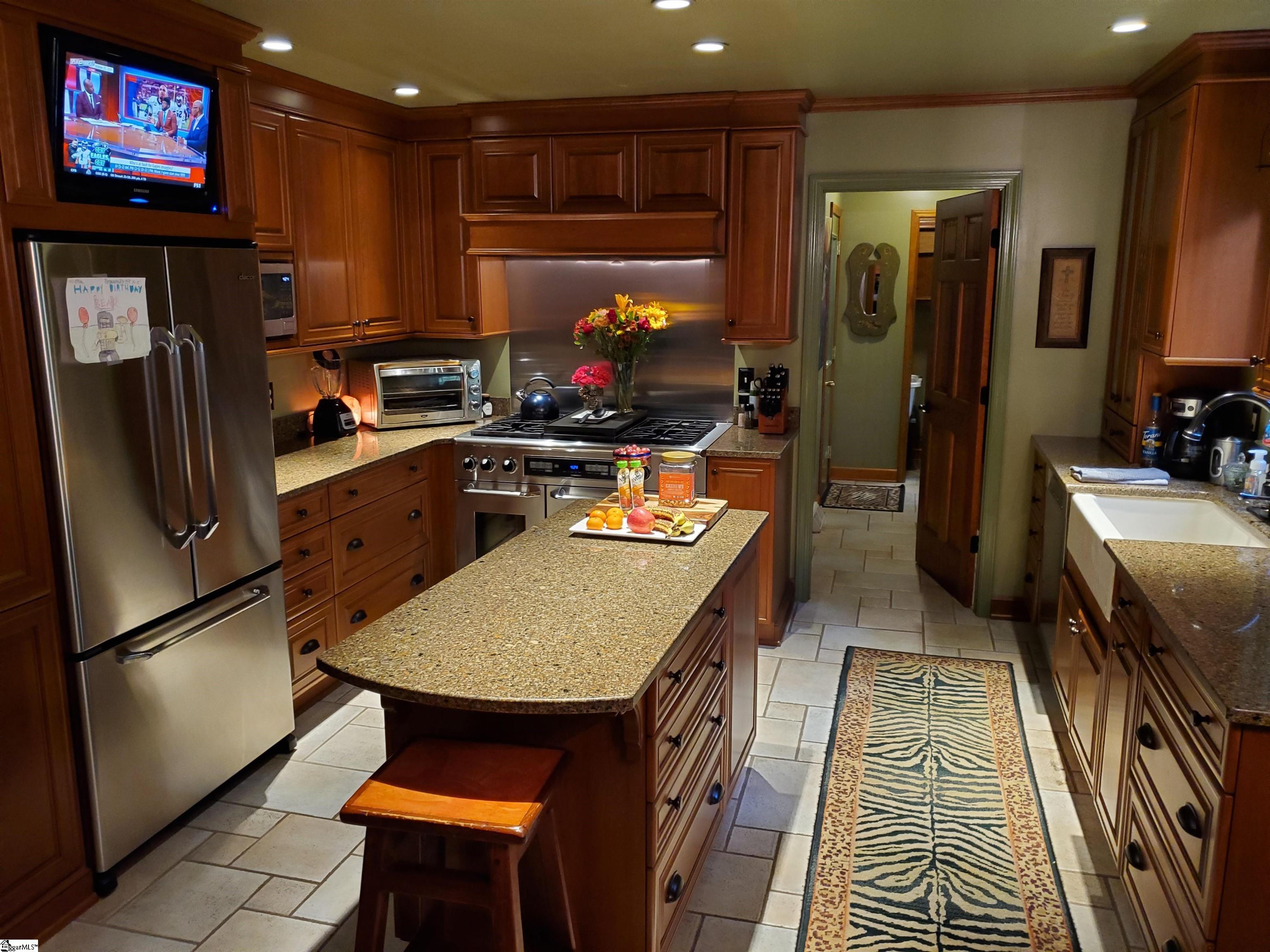 705 Sugar Mill Road Greer, SC 29650 - Photo 7 of 30 Gallery Image 7