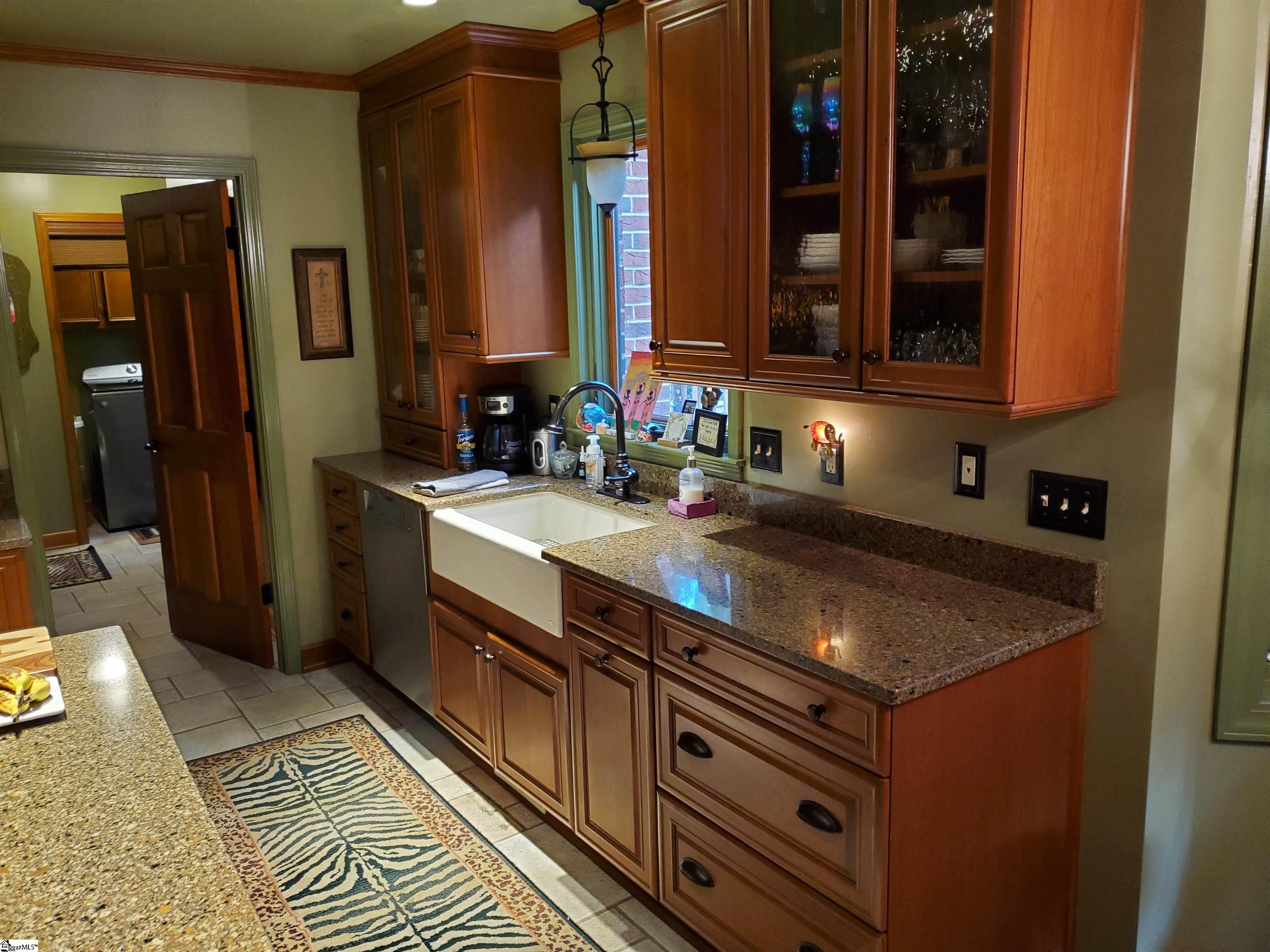 705 Sugar Mill Road Greer, SC 29650 - Photo 10 of 30 Gallery Image 10